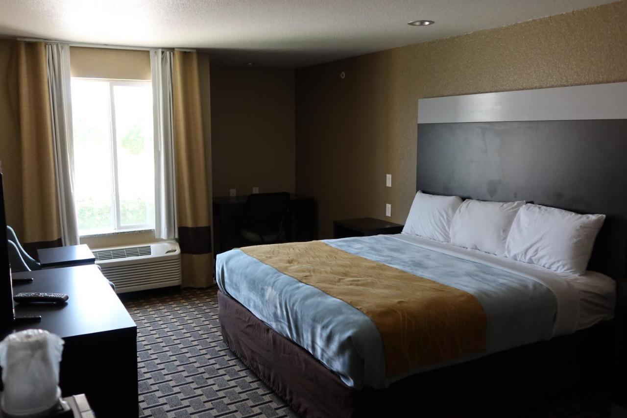 West Worth Inn & Suites White Settlement Exteriér fotografie