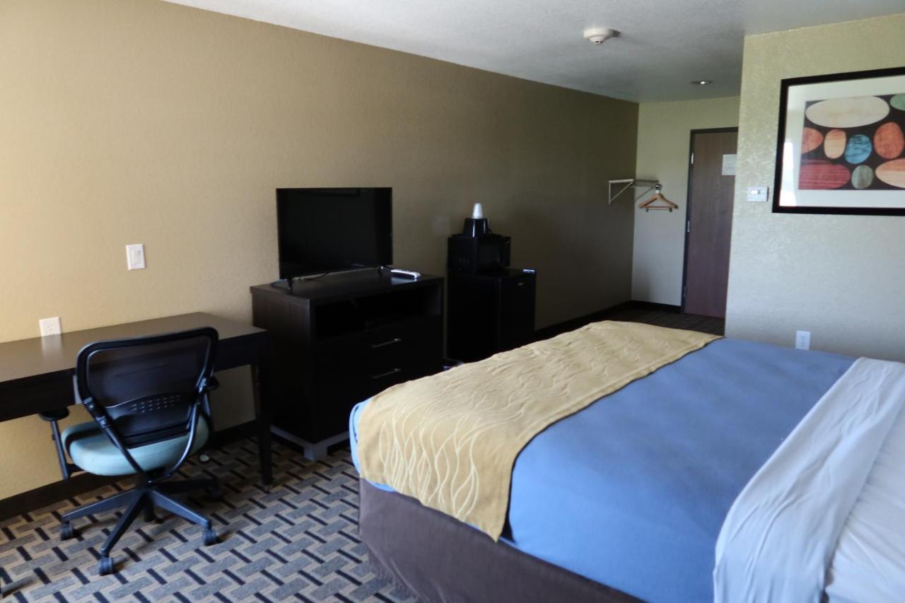 West Worth Inn & Suites White Settlement Exteriér fotografie