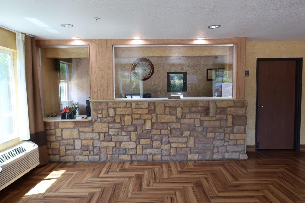 West Worth Inn & Suites White Settlement Exteriér fotografie
