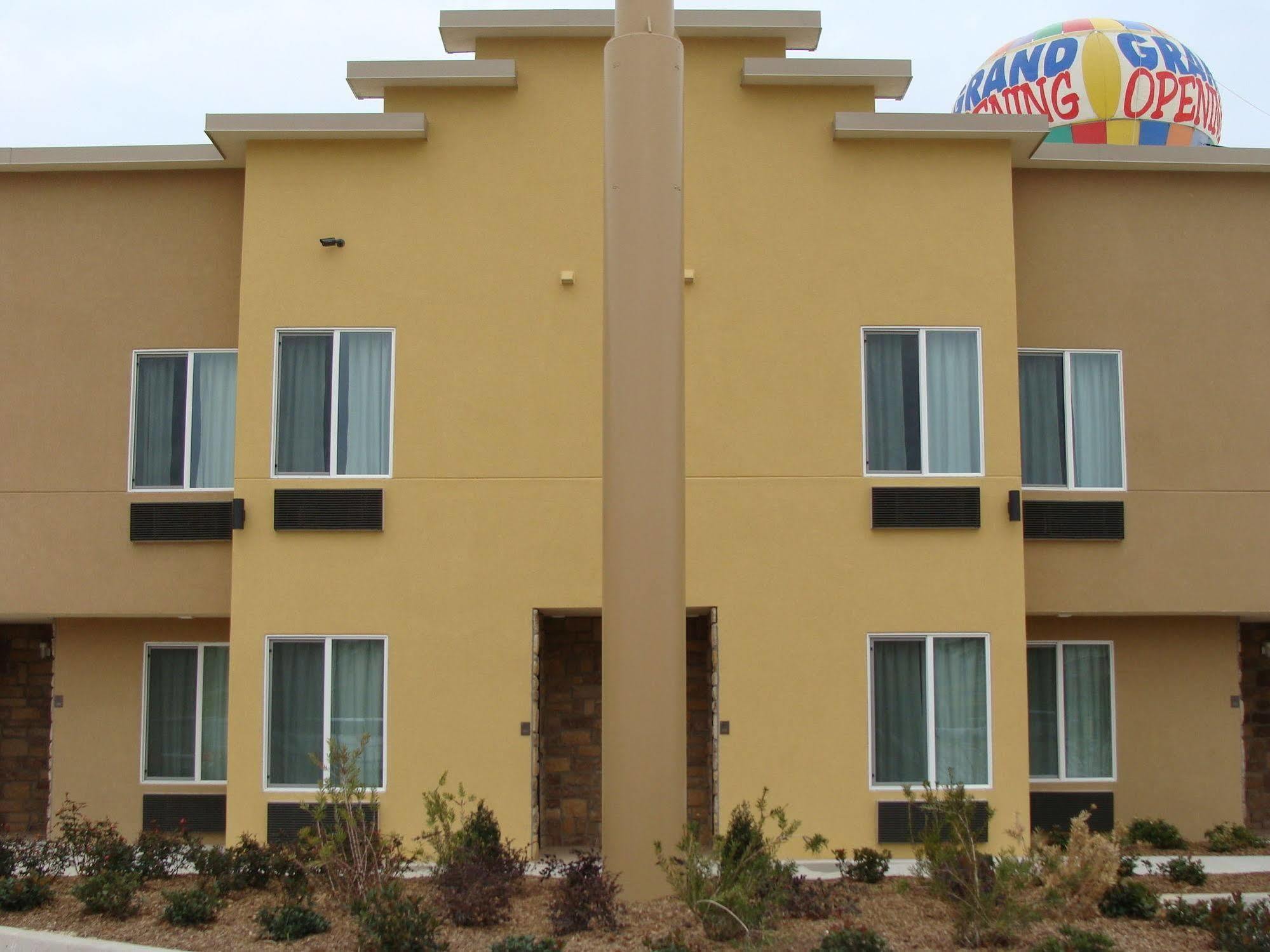 West Worth Inn & Suites White Settlement Exteriér fotografie
